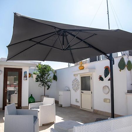 Apartamento Dimora Asmara 11 15 Bríndisi Exterior foto