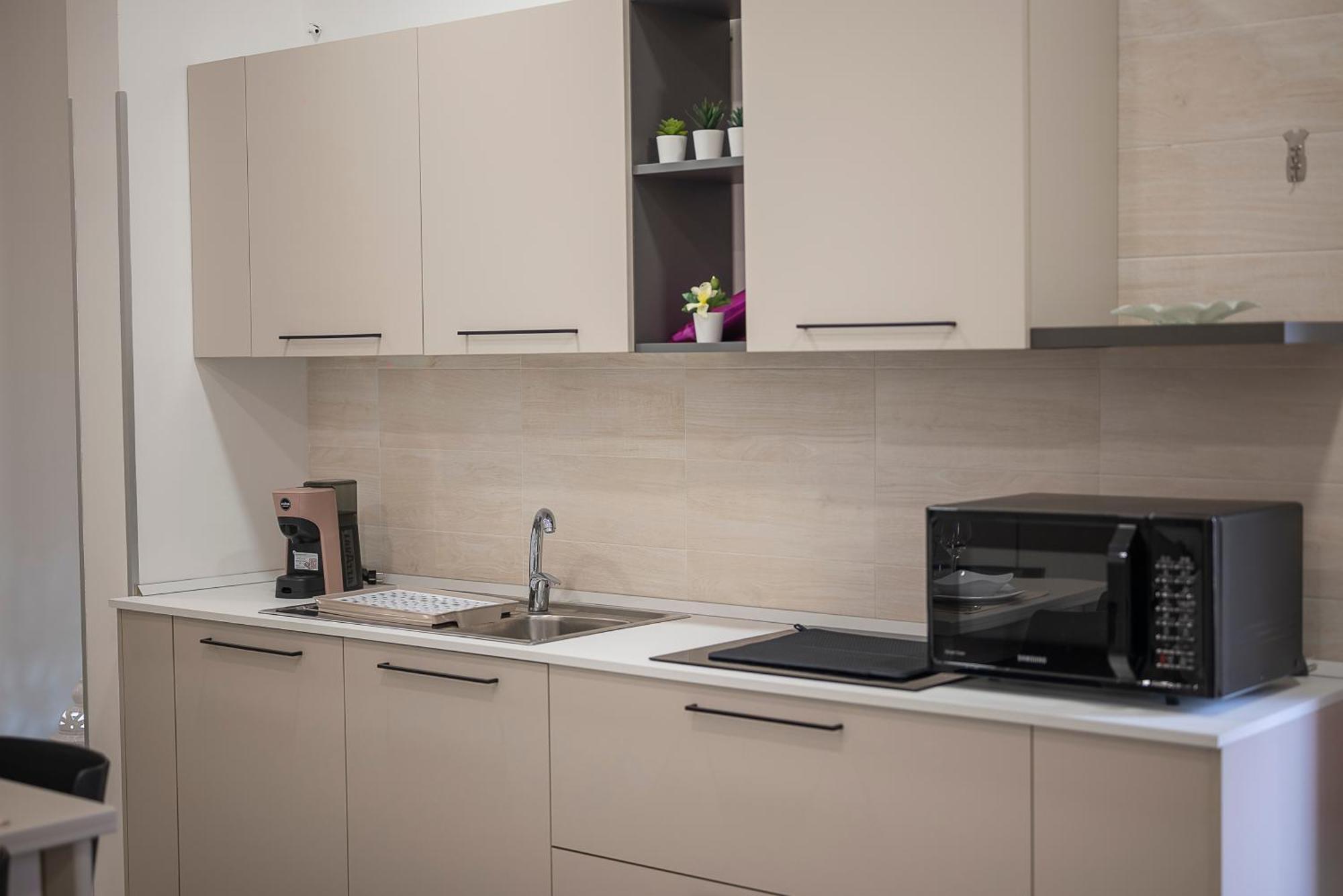 Apartamento Dimora Asmara 11 15 Bríndisi Exterior foto